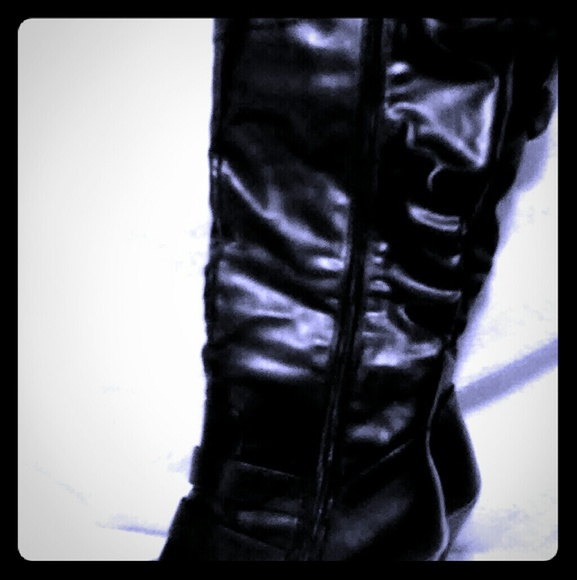 Sexy knee high boots - Picture 2 of 5